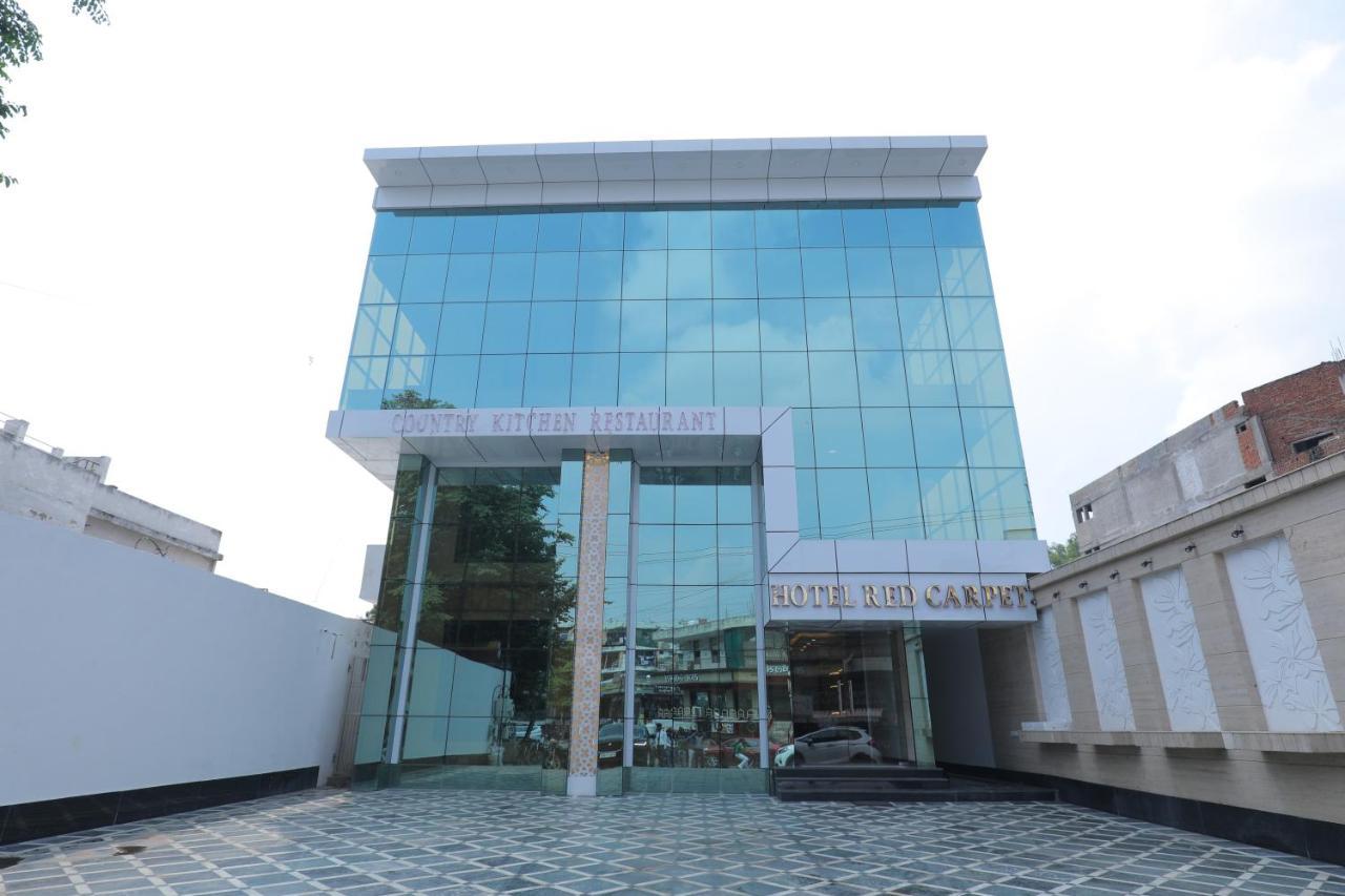 Hotel Sahib'S Red Carpet - The Family & Corporate Hotel Agra  Exterior photo